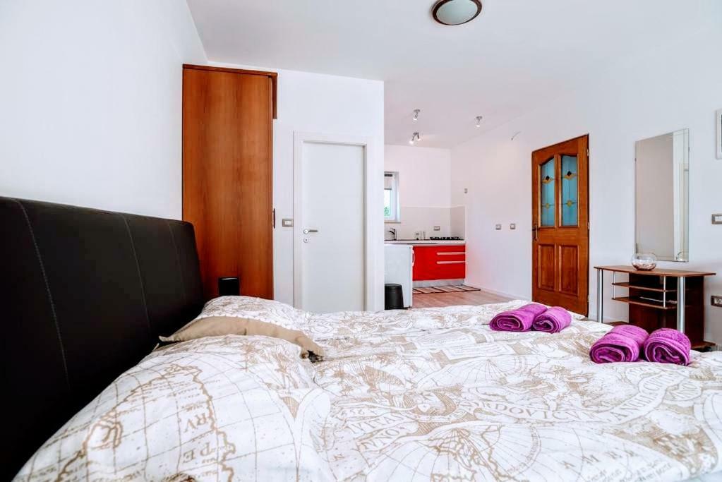 Holiday Apartments Mediterraneo Funtana Εξωτερικό φωτογραφία