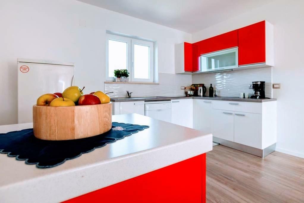 Holiday Apartments Mediterraneo Funtana Εξωτερικό φωτογραφία