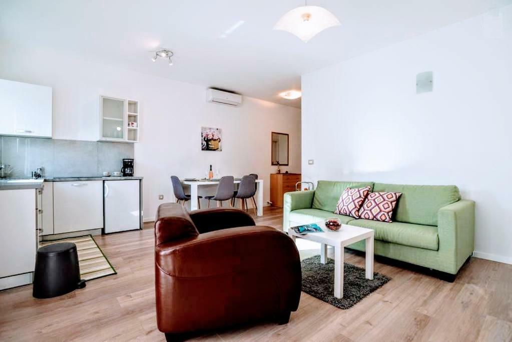 Holiday Apartments Mediterraneo Funtana Εξωτερικό φωτογραφία