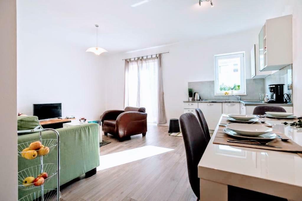 Holiday Apartments Mediterraneo Funtana Εξωτερικό φωτογραφία