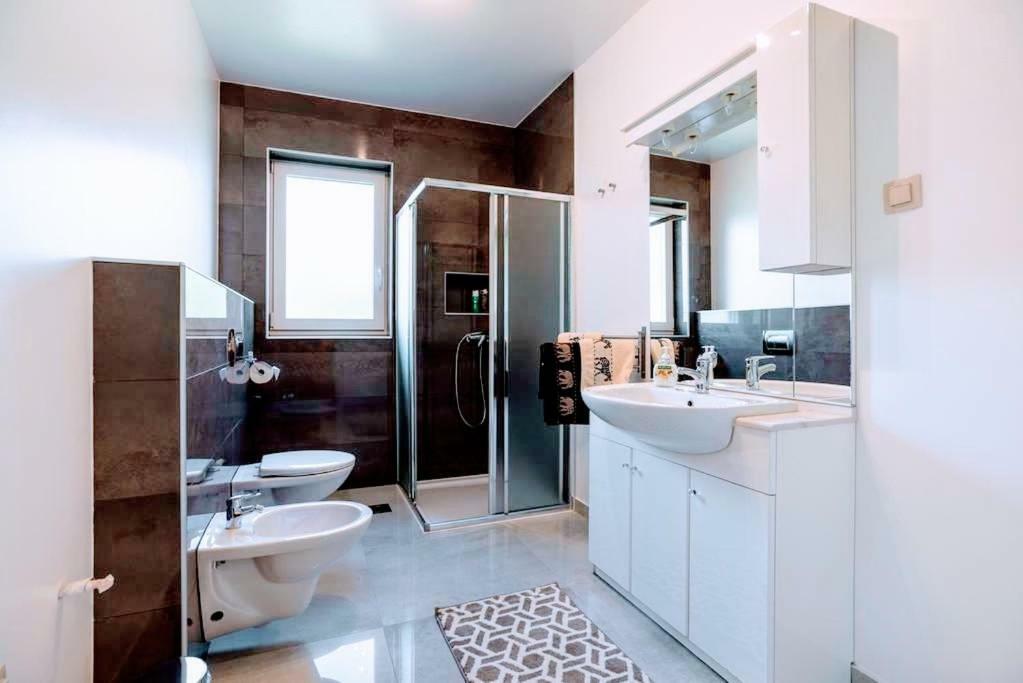 Holiday Apartments Mediterraneo Funtana Εξωτερικό φωτογραφία